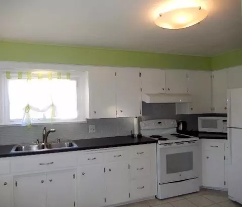 2689 Lamphere St, Monroe, MI 48162 photo 7