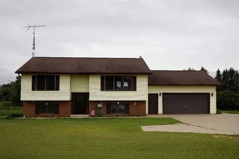 11735 Hannewald Rd, Munith, MI 49259 photo 1