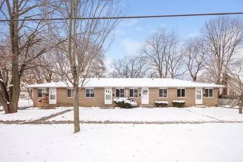 109 S Division St, Tecumseh, MI 49286 photo 1