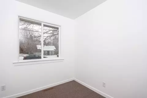 109 S Division St, Tecumseh, MI 49286 photo 10