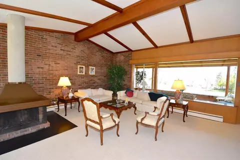 2996 Devonshire Rd, Ann Arbor, MI 48104 photo 9