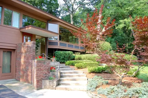 2996 Devonshire Rd, Ann Arbor, MI 48104 photo 4
