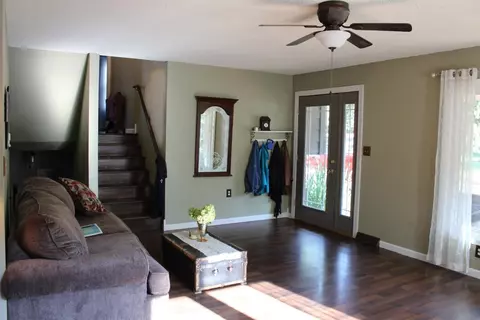 4004 Trumble Rd, Jackson, MI 49201 photo 4