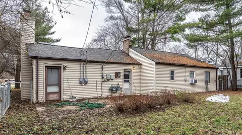 3345 Packard, Ann Arbor, MI 48108 photo 5