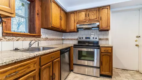 3345 Packard, Ann Arbor, MI 48108 photo 11