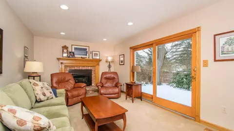 653 Willis Rd, Saline, MI 48176 photo 13