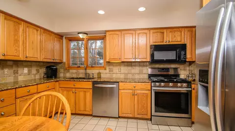 653 Willis Rd, Saline, MI 48176 photo 10