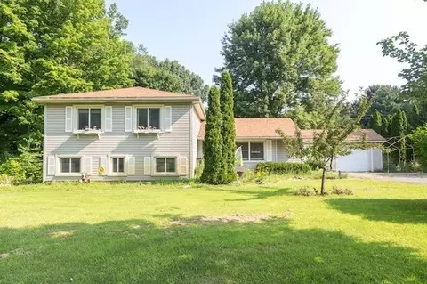 14072 N Territorial Rd, Gregory, MI 48137 photo 1