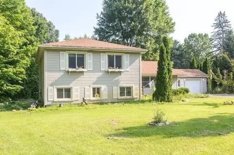 14072 N Territorial Rd, Gregory, MI 48137 photo 2