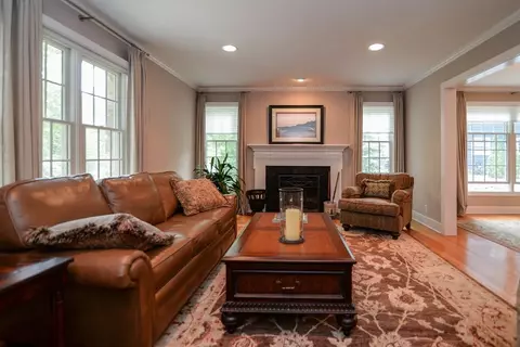 2325 Devonshire Rd, Ann Arbor, MI 48104 photo 10