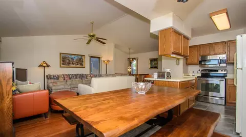 559 Echo Ct, Saline, MI 48176 photo 6
