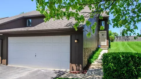 559 Echo Ct, Saline, MI 48176 photo 17