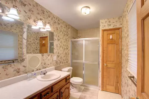 39 Ridgemont Dr, Adrian, MI 49221 photo 19