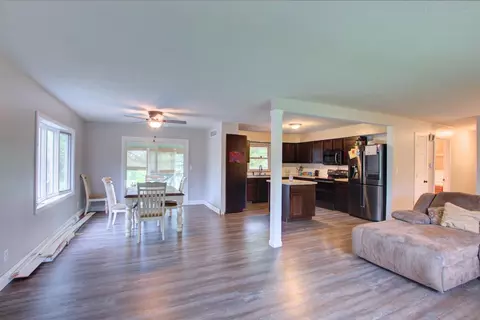39 Ridgemont Dr, Adrian, MI 49221 photo 6