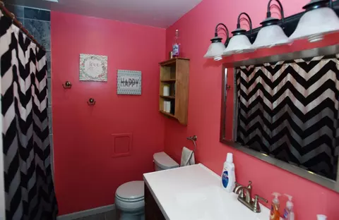 908 Edgewood St, Jackson, MI 49202 photo 16