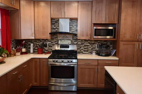 908 Edgewood St, Jackson, MI 49202 photo 10
