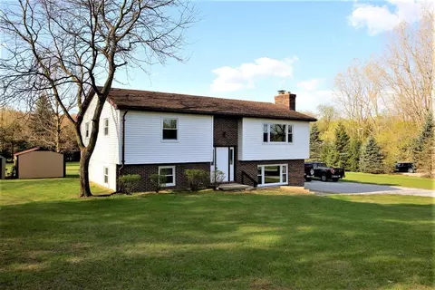 995 Judd Rd, Saline, MI 48176 photo 2