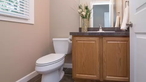 48837 Castleford Dr, Canton, MI 48187 photo 35
