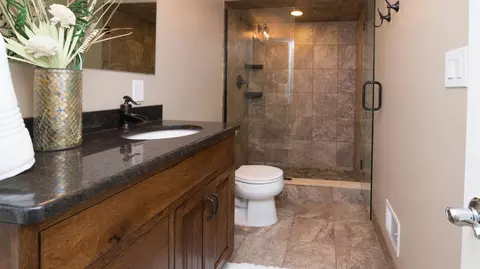 48837 Castleford Dr, Canton, MI 48187 photo 41