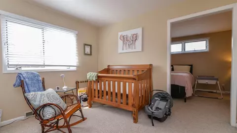 576 Glendale Cir, Ann Arbor, MI 48103 photo 51