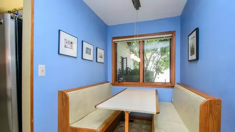 576 Glendale Cir, Ann Arbor, MI 48103 photo 14