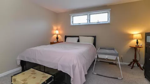576 Glendale Cir, Ann Arbor, MI 48103 photo 53