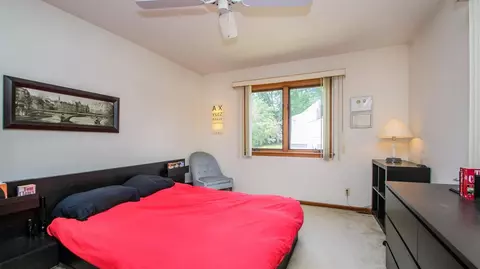 576 Glendale Cir, Ann Arbor, MI 48103 photo 28