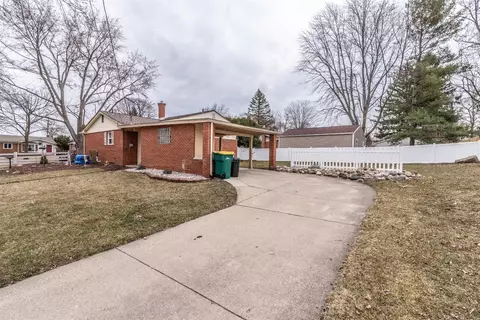 56 Tower Dr, Saline, MI 48176 photo 43