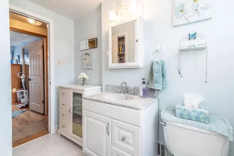 56 Tower Dr, Saline, MI 48176 photo 6