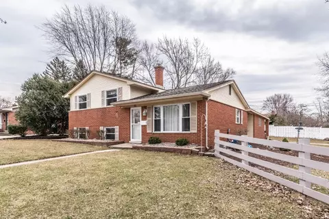 56 Tower Dr, Saline, MI 48176 photo 40