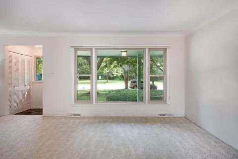 295 Willis Rd, Saline, MI 48176 photo 4