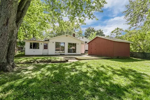 3615 Cushing Ct, Dexter, MI 48130 photo 2