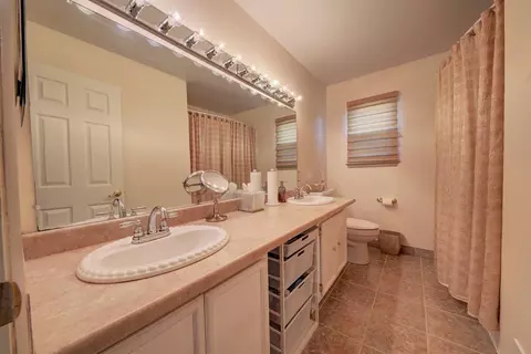 37720 Hillcrest Dr, Wayne, MI 48184 photo 27
