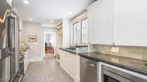 2110 Devonshire Rd, Ann Arbor, MI 48104 photo 27