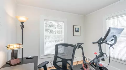 2110 Devonshire Rd, Ann Arbor, MI 48104 photo 69