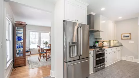 2110 Devonshire Rd, Ann Arbor, MI 48104 photo 24