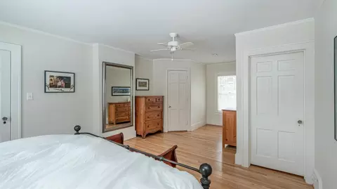 2110 Devonshire Rd, Ann Arbor, MI 48104 photo 52