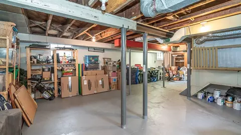 2110 Devonshire Rd, Ann Arbor, MI 48104 photo 95