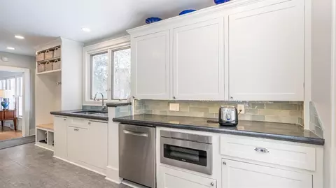 2110 Devonshire Rd, Ann Arbor, MI 48104 photo 26