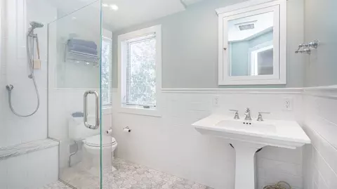 2110 Devonshire Rd, Ann Arbor, MI 48104 photo 58