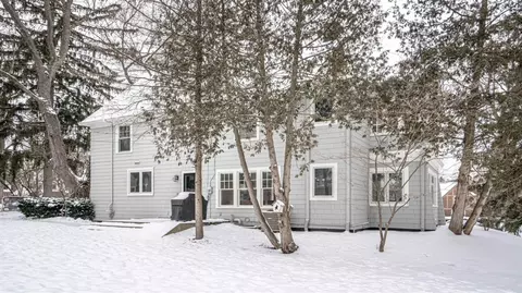 2110 Devonshire Rd, Ann Arbor, MI 48104 photo 8
