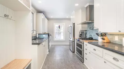2110 Devonshire Rd, Ann Arbor, MI 48104 photo 30