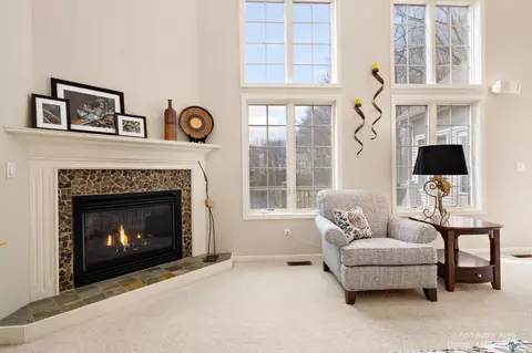 3164 Windmill Dr, Adrian, MI 49221 photo 5