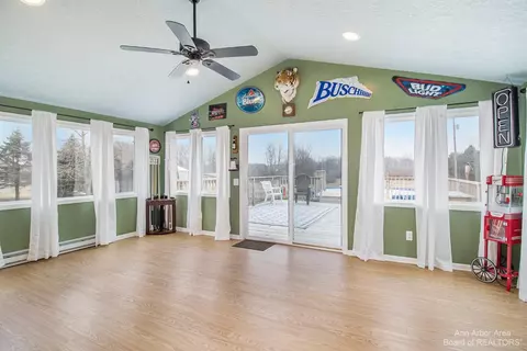 10100 Mount Hope Rd, Munith, MI 49259 photo 6