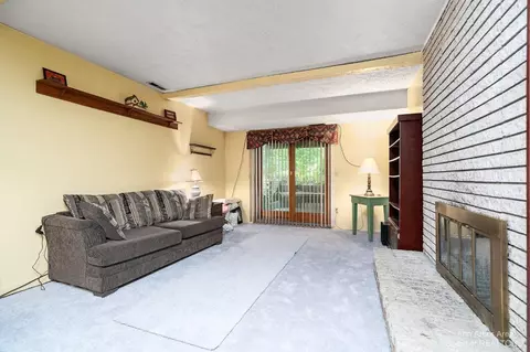 6523 Burnham Dr, Canton, MI 48187 photo 21