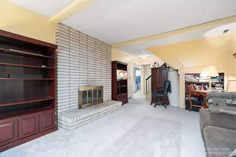 6523 Burnham Dr, Canton, MI 48187 photo 23