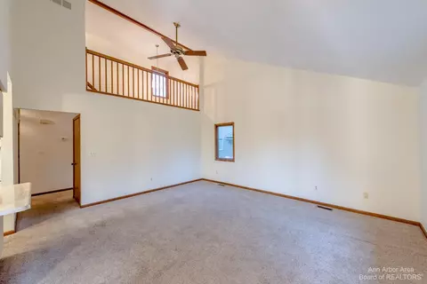 610 Echo Ct, Saline, MI 48176 photo 13