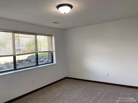 2490 Baker, Dexter, MI 48130 photo 12