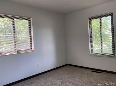2490 Baker, Dexter, MI 48130 photo 9