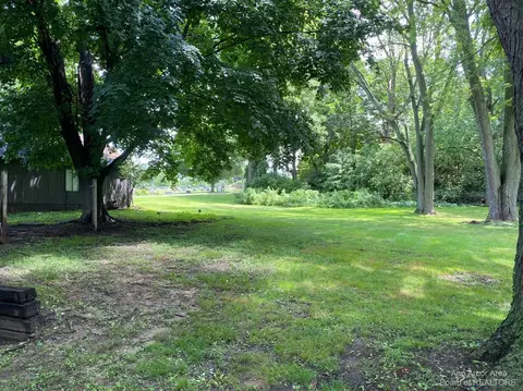 2490 Baker, Dexter, MI 48130 photo 16